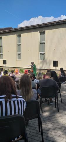 Teātra izrāde Bērnības svētkos 2021